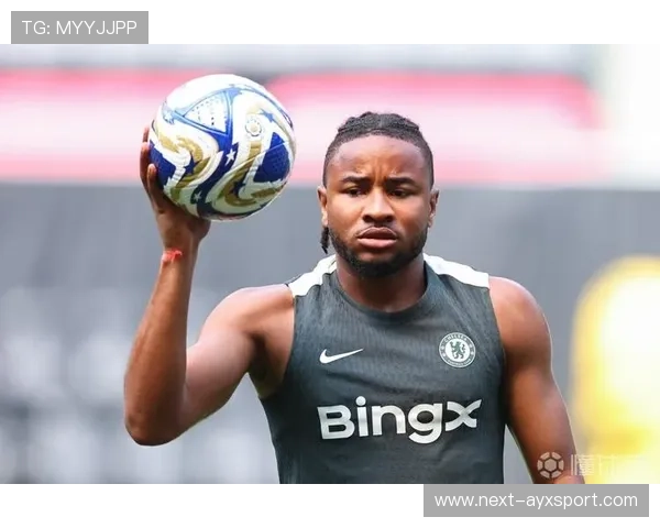 切尔西精准传中落点到位，恩昆库头槌得手